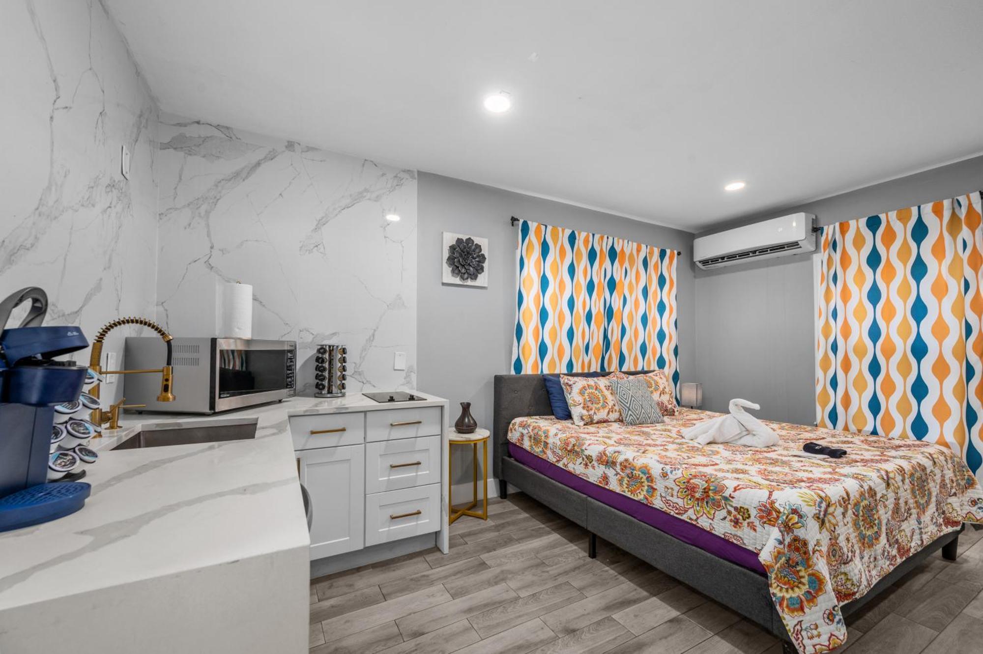 Chic Studio Apt In Central Houston With Free Park Exterior foto