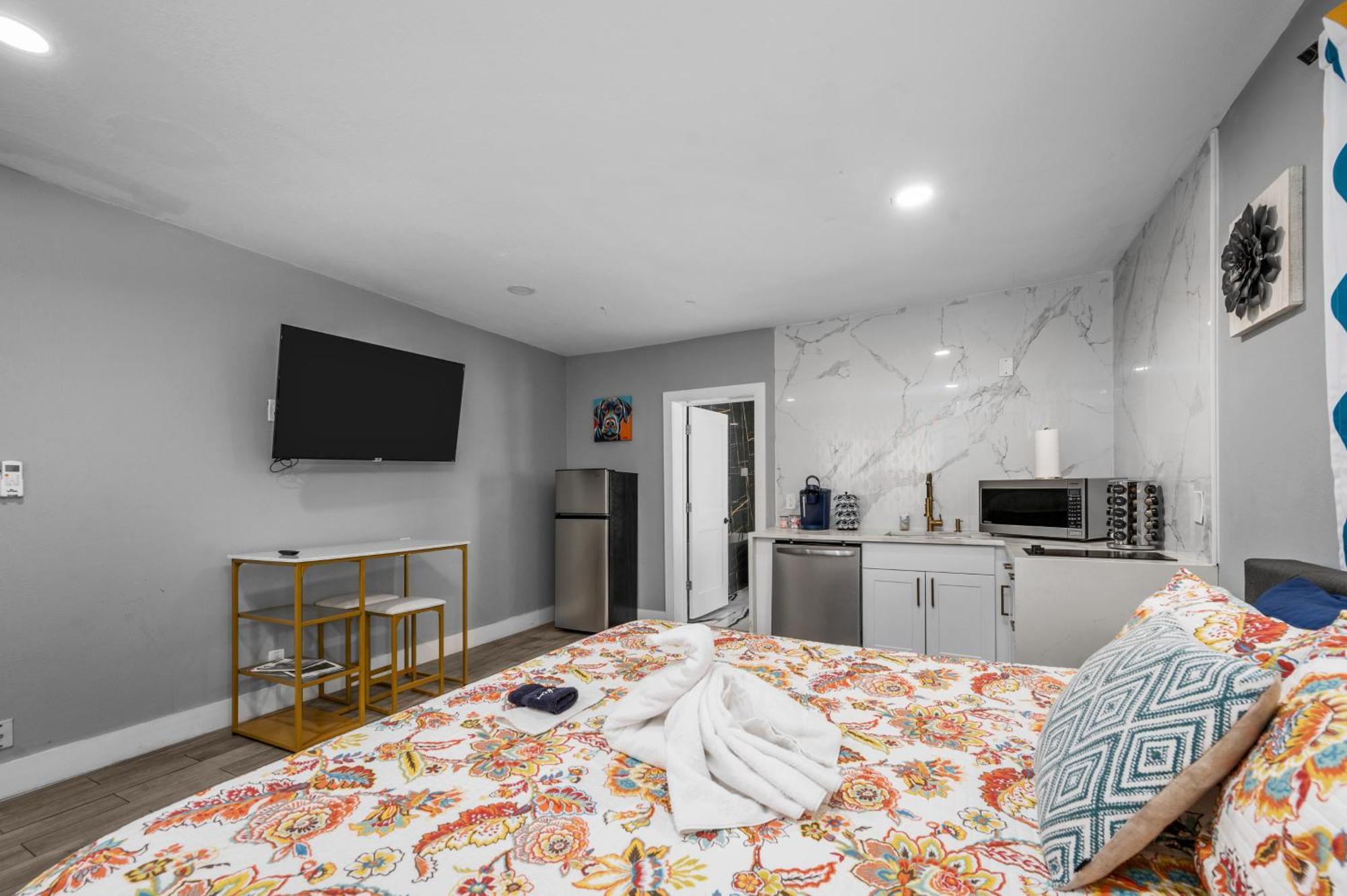 Chic Studio Apt In Central Houston With Free Park Exterior foto
